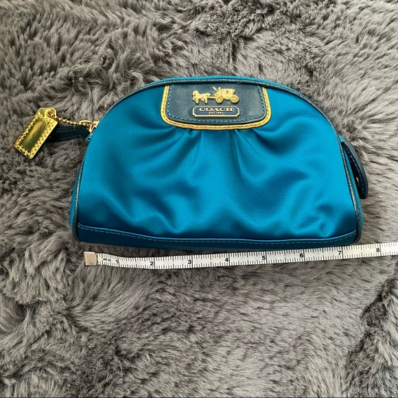 Coach turquoise cosmetic pouch - Picture 3 of 6